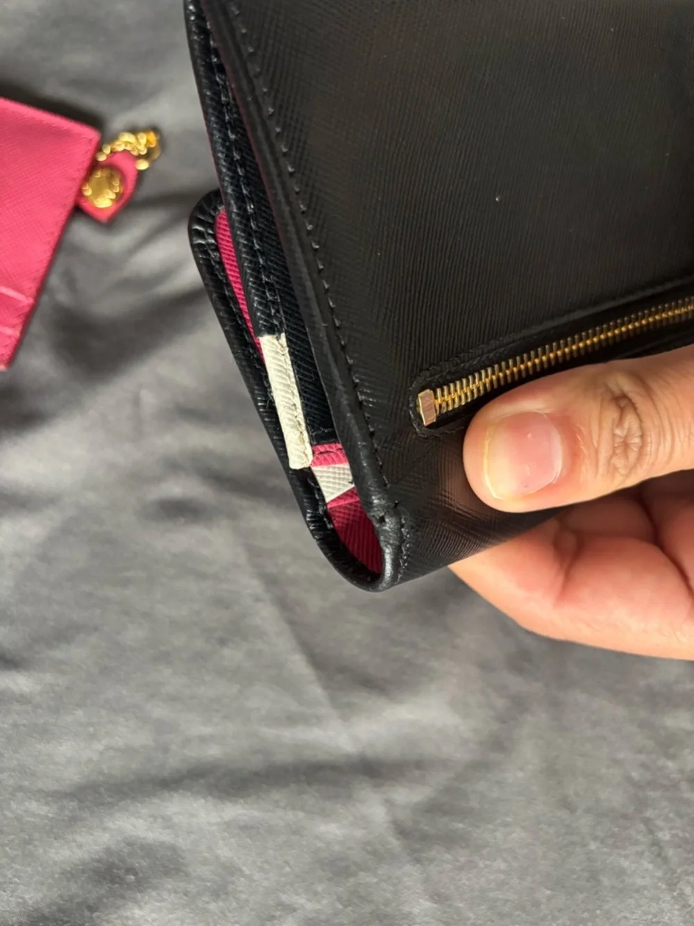 Prada wallet - Picture 5 of 9